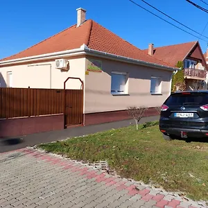 Pensjonat Marinica 3, Hajdúszoboszló