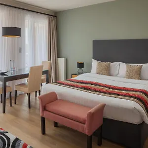 **** Hotel Escala & Węgry